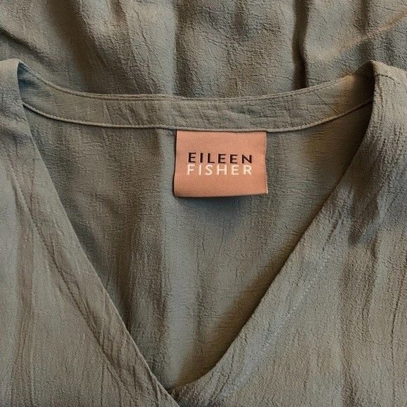 Eileen Fisher Blue Top - Picture 7 of 9